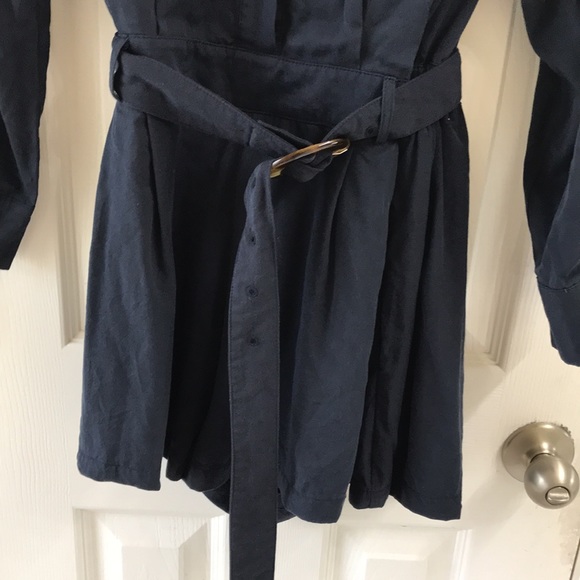 Vici long sleeve romper with front pockets and buttons. EUC - Picture 3 of 8